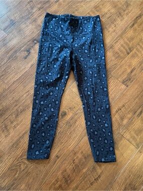 Reebok Women's Leggings Size Large Multicolor Cheetah Print Pants Athletic
